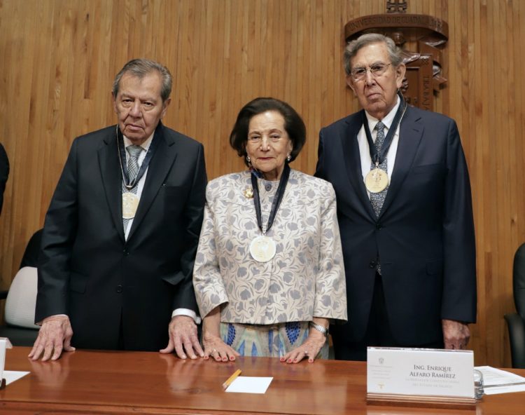 El Tridente de la Izquierda, en el orden acostumbrado: Porfirio Muñoz Ledo, Ifigenia Martínez Hernández y Cuauhtémoc Cárdenas Solorzano. 