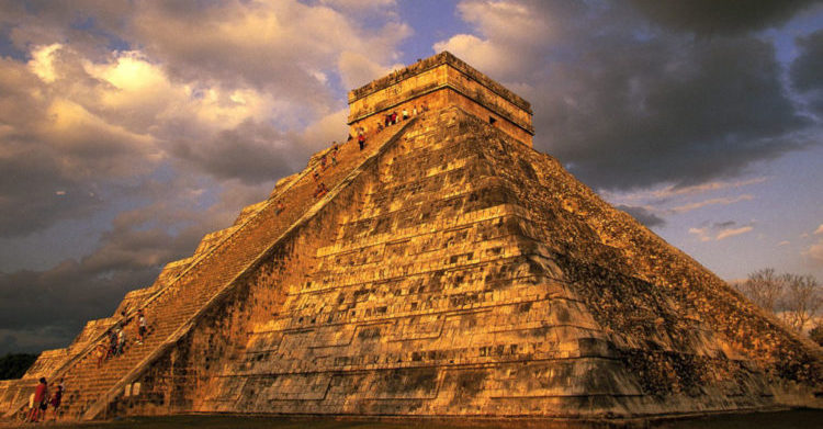mitos acerca de los mayas