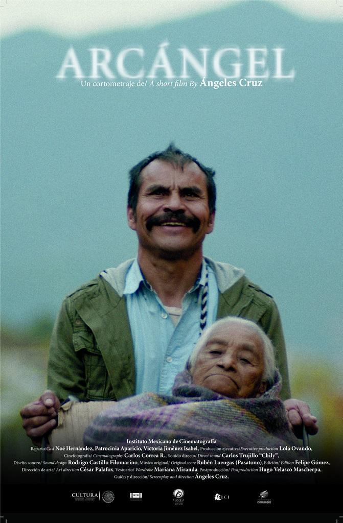 Arcángel, Ángeles Cruz