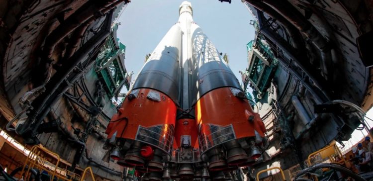 nave rusa Soyuz MS13